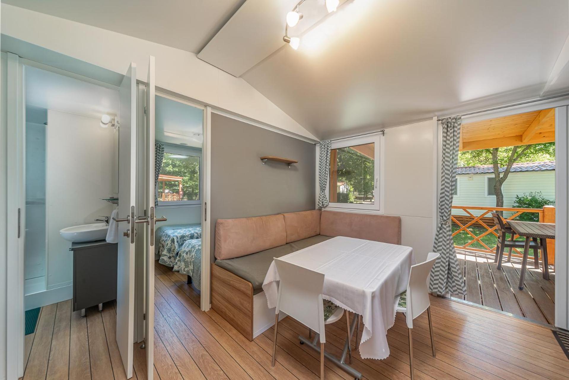 Hungarospa Thermal Camping Mobilhaz ไฮจ์ดุสโซบอสโล ภายนอก รูปภาพ