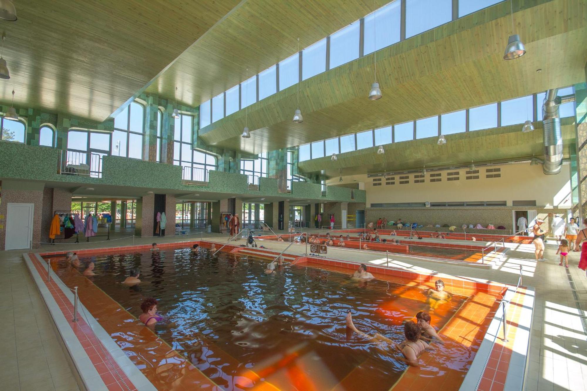 Hungarospa Thermal Camping Mobilhaz ไฮจ์ดุสโซบอสโล ภายนอก รูปภาพ